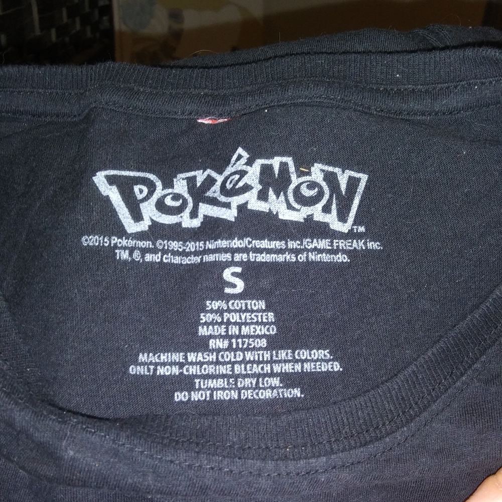 Pokeman Pikachu Tee-Size Small - Picture 5 of 5